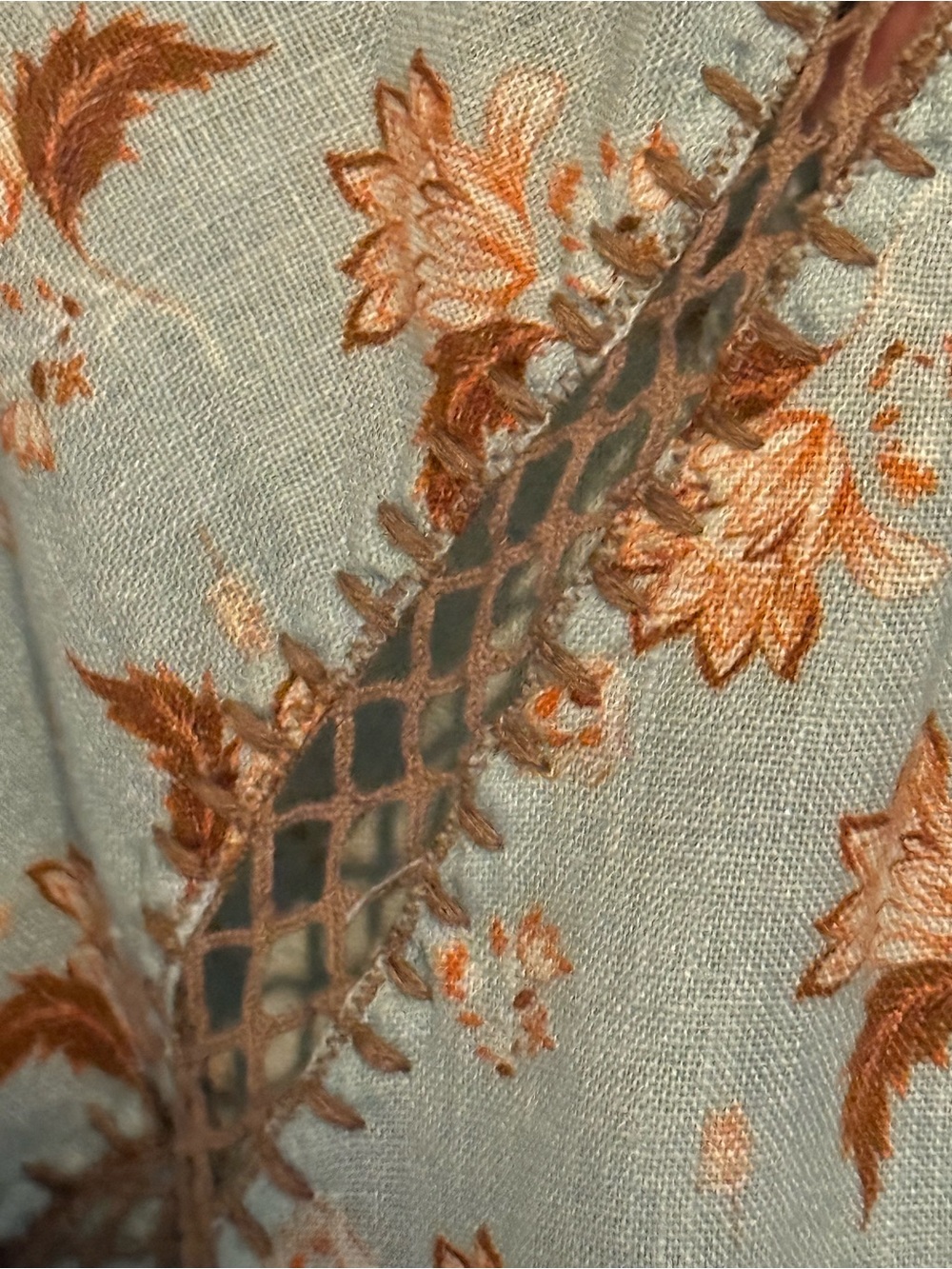 🍂 Sundance Women’s Linen Light Blue Floral Embroidered Peasant Blouse - Size M - Picture 6 of 13